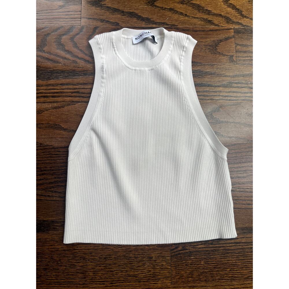 Nonchalant label white crop tank top women’s Sz. M ribbed